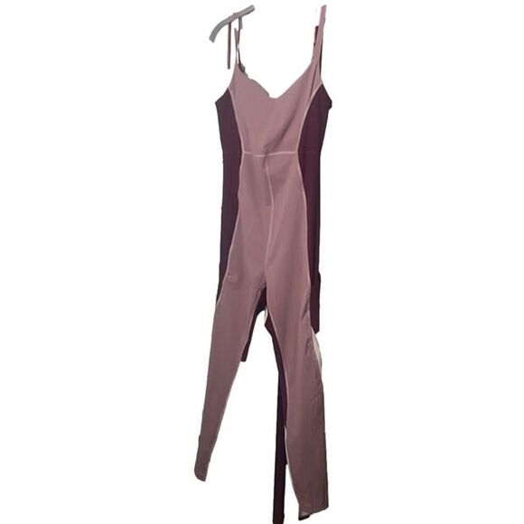 OUTDOOR VOICES ZOOM FULL LENGTH BODYSUIT JUMPSUIT SIZE M - Picture 2 of 6